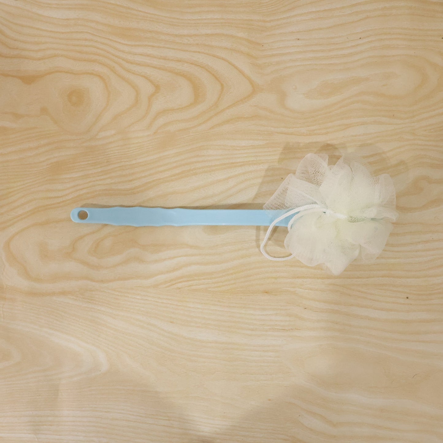 Efficient back scrubber brush for bathing