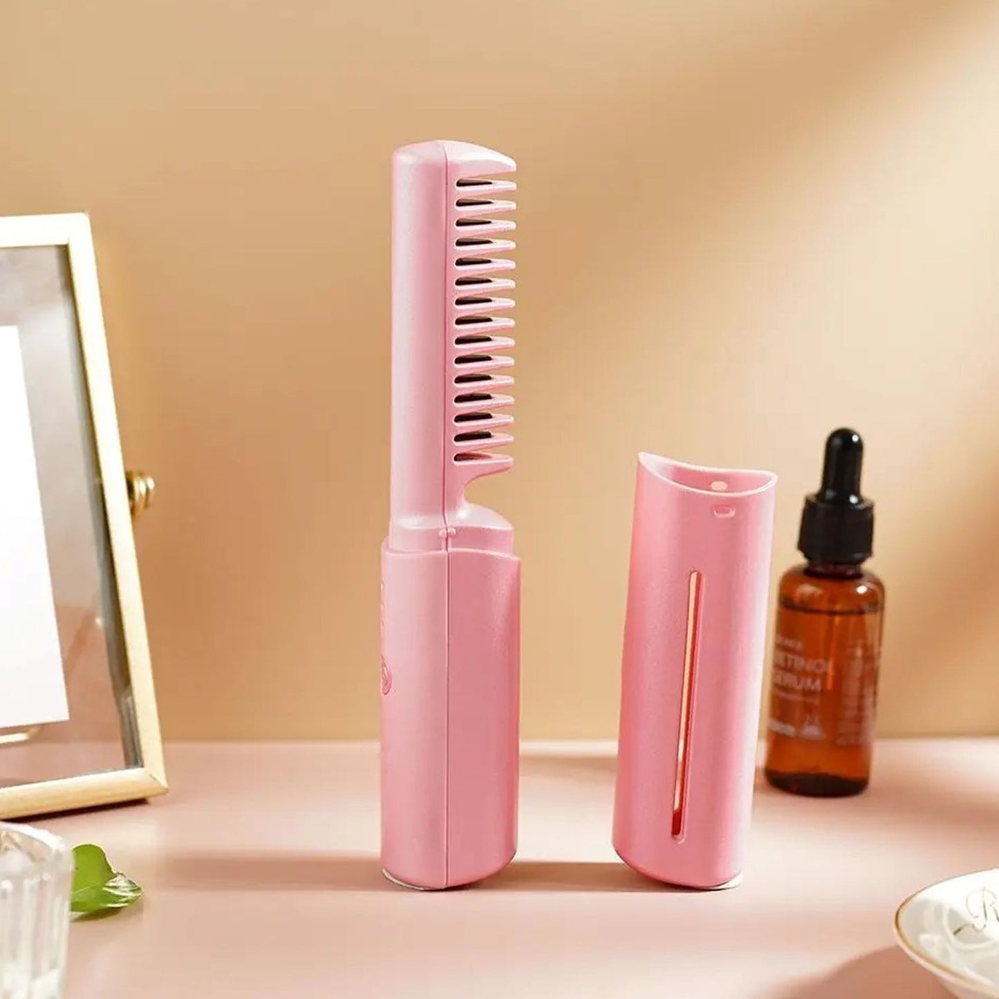 Hair straightener comb with detailed features