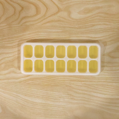 Ice tray for daily kitchen use and beverage cooling
