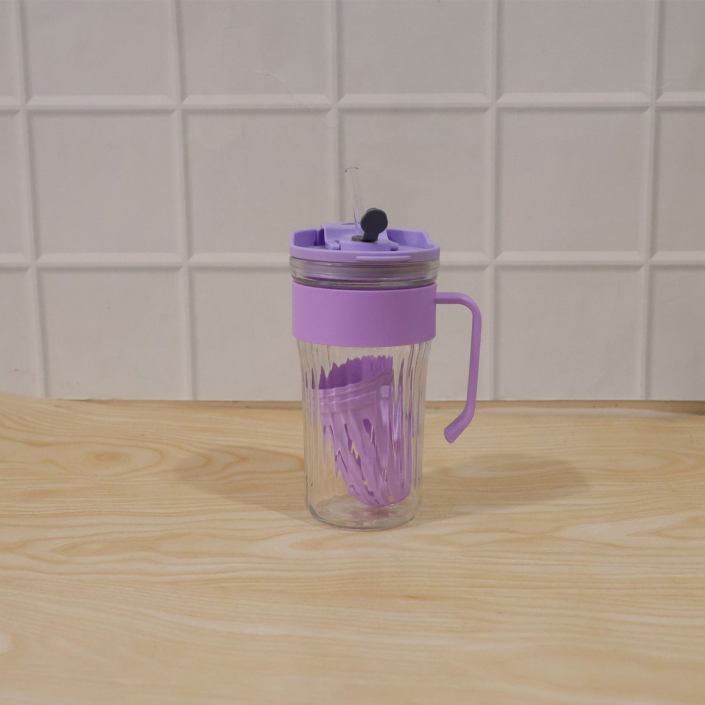 Pack of glass straws for reusable drinkware