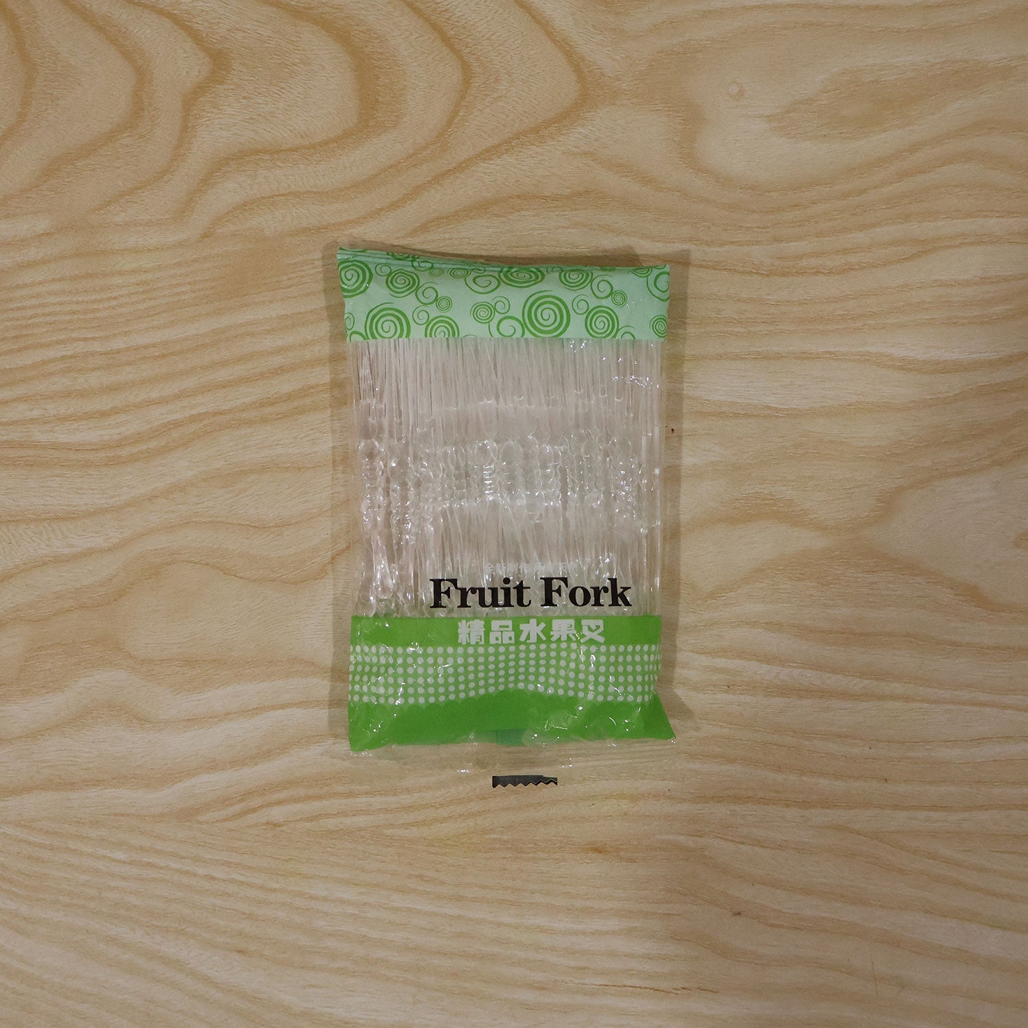 Set of disposable fruit forks for snacks and desserts