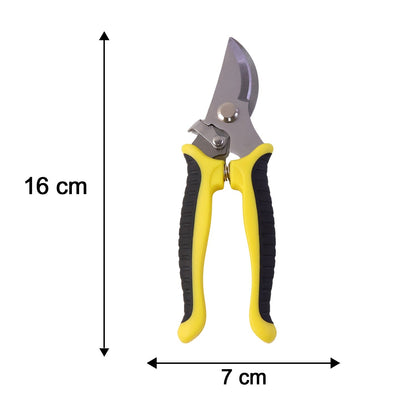 Pruning shears size guide for comfortable handling