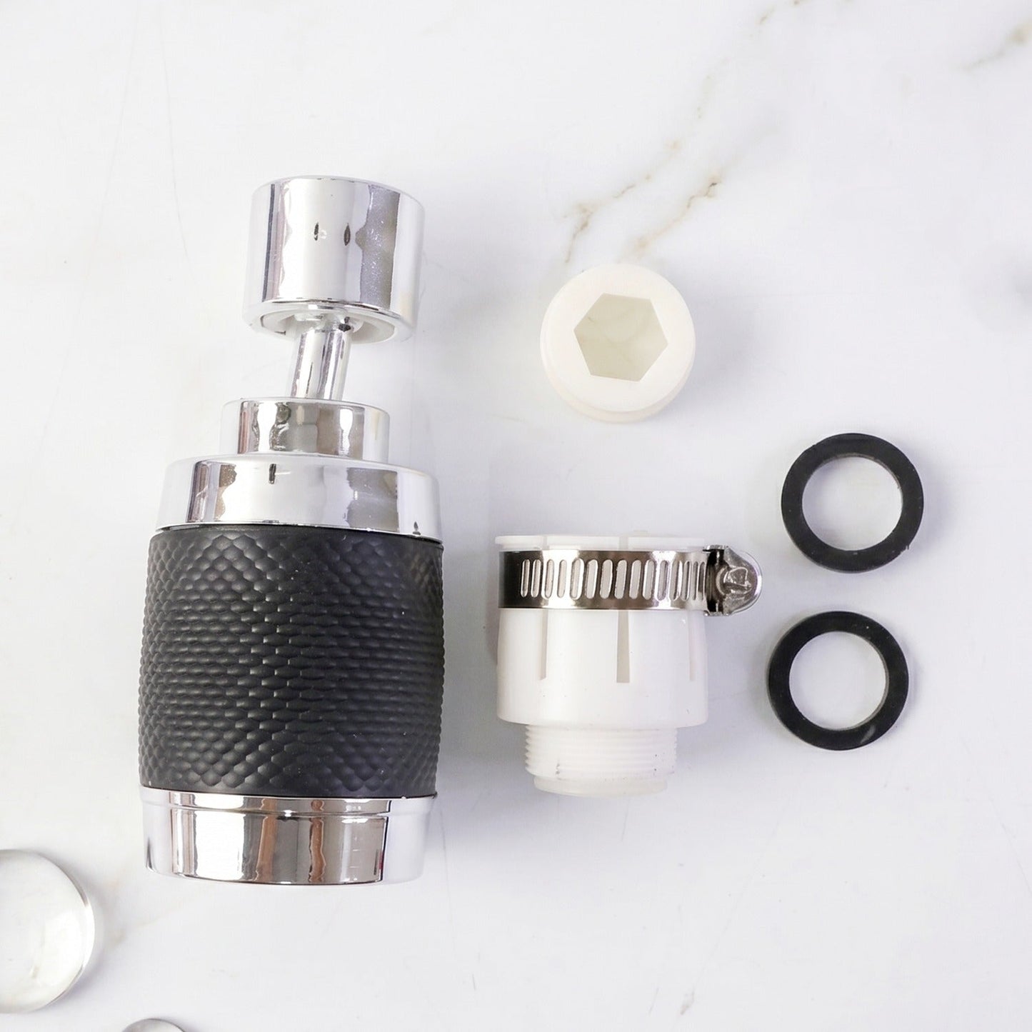 Design detail of kitchen faucet extender