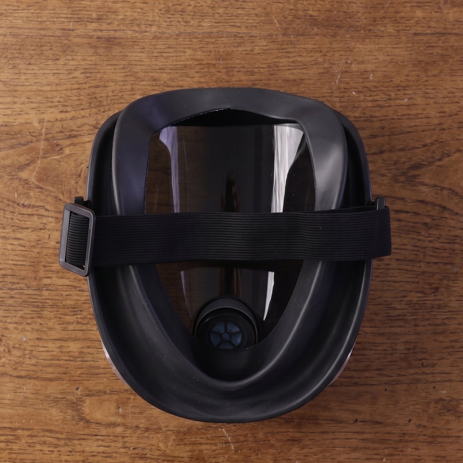 Design features of protective respirator mask