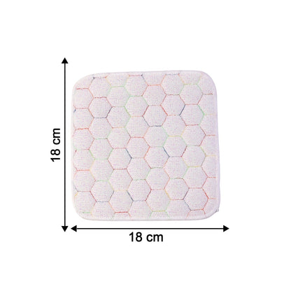 Size 18x18cm scrub pad for kitchen tasks
