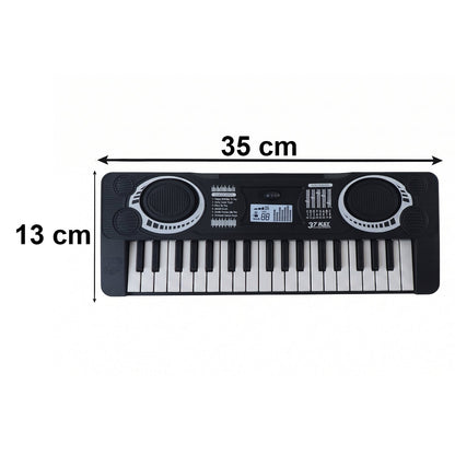 Size dimensions of the mini keyboard toy, perfect for children's hands