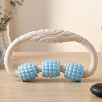 Detail of roller massager ring in white and blue