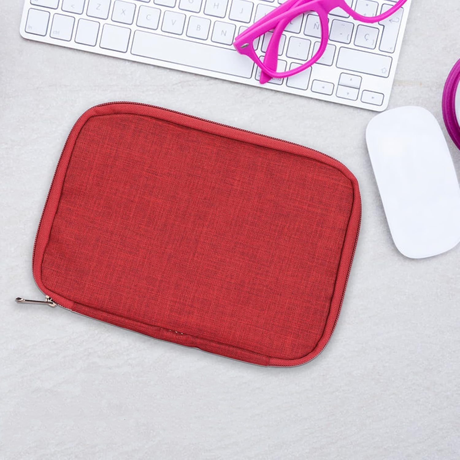 Cosmetic and toiletry storage bag in assorted colors