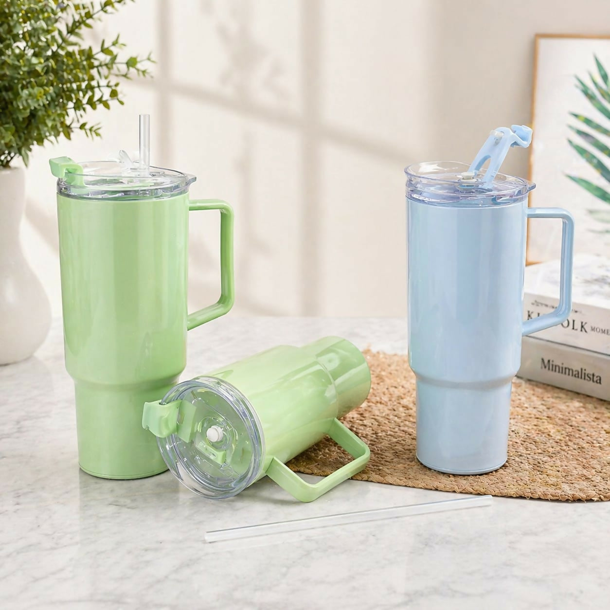 Close-up of reusable straw and lid of Toony tumbler