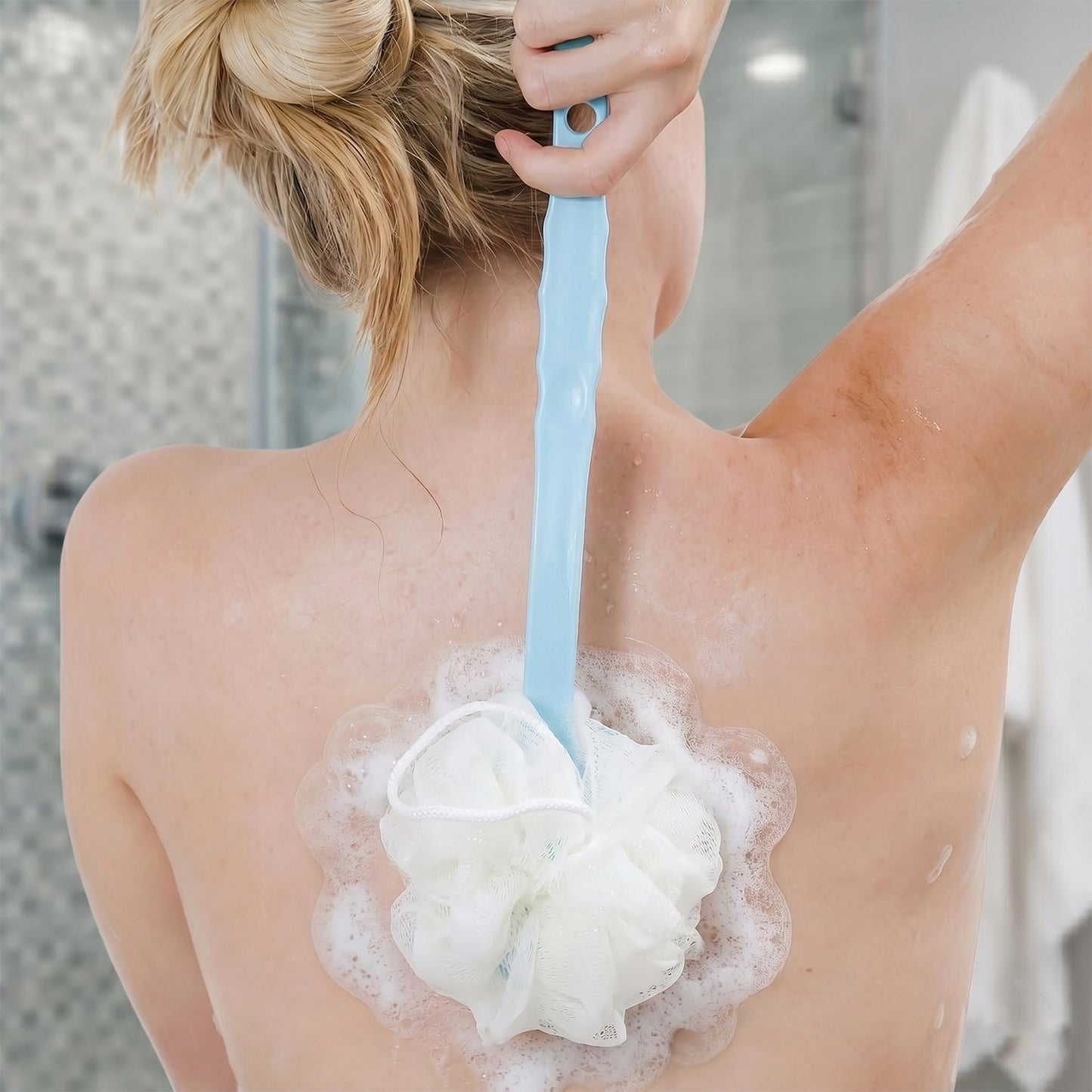 Bath scrubber brush for personal hygiene