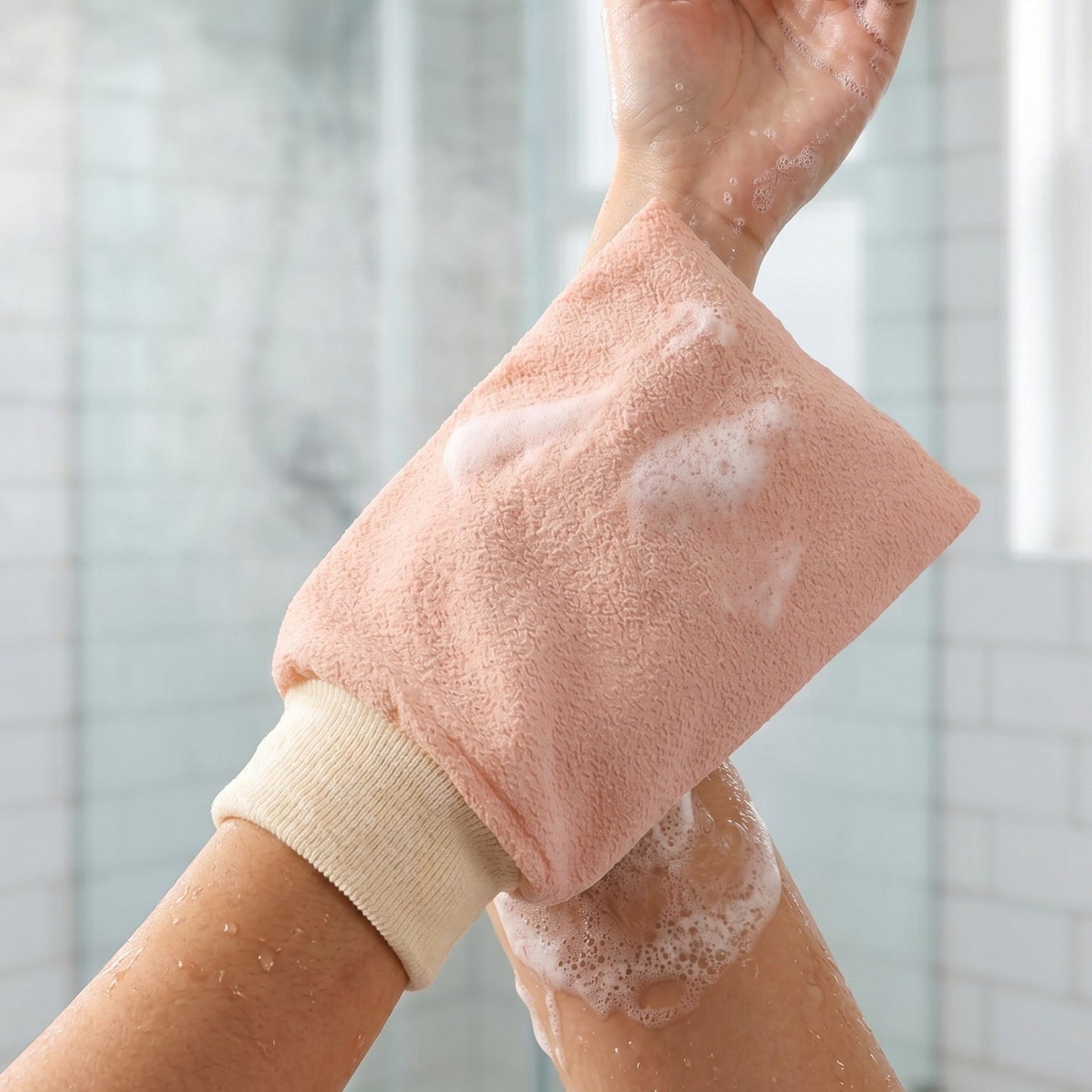 Exfoliating glove texture detail for effective scrubbing