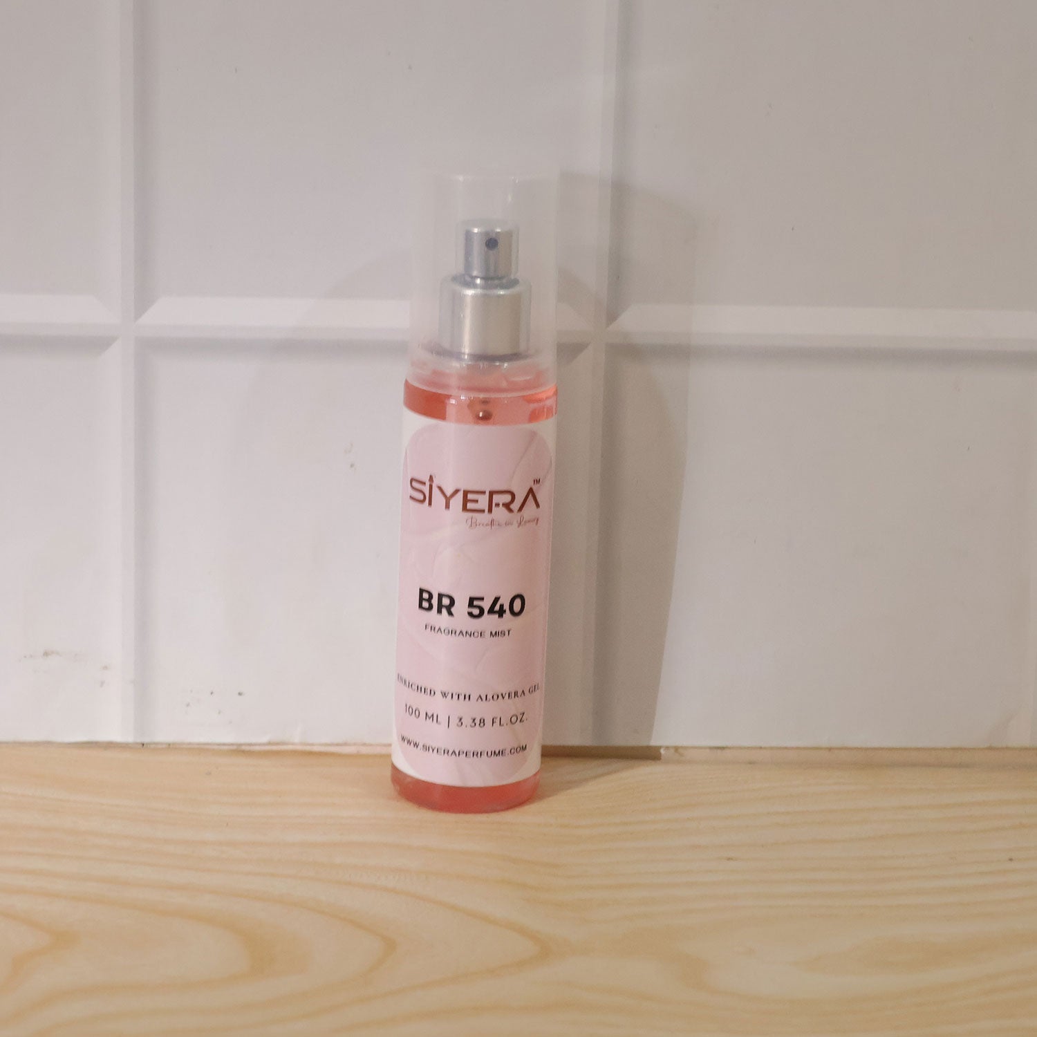 Daily use body spray for freshness