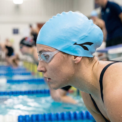 Smooth surface swim cap for comfortable swimming